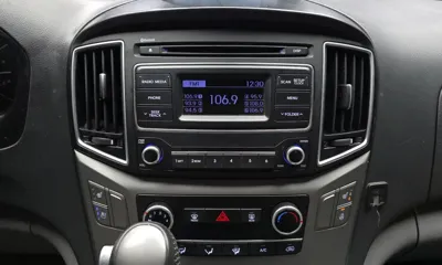 Hyundai Starex