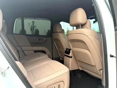 Li Auto 理想i6