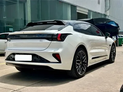 Zeekr 001
