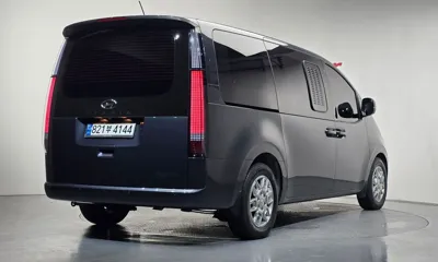 Hyundai Staria