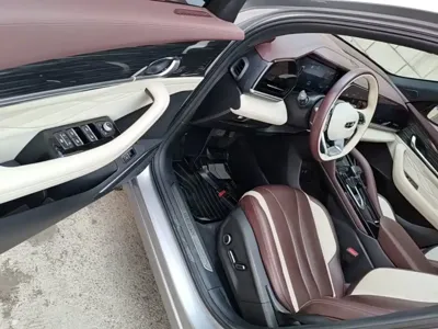 Geely Xingyue L