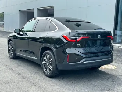 Nio EC6