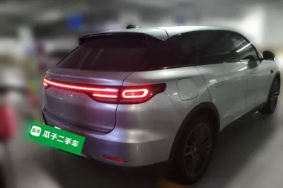 Leapmotor C11