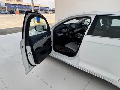 Geely Xingrui