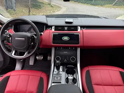 Land Rover Sport