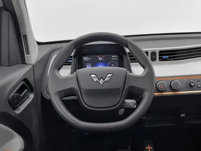 Wuling MINIEV