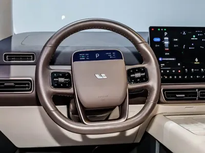 Li Auto Li MEGA