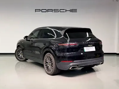 Porsche Cayenne Hybrid