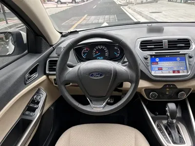 Ford Escort
