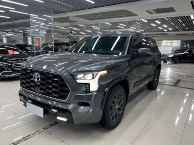 Toyota Sequoia