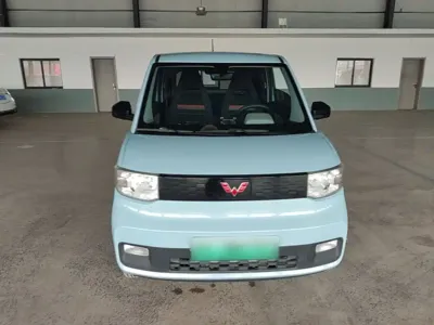 Wuling MINIEV