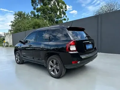 Jeep Compass (Import)