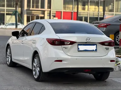 Mazda 3 Axela