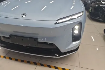 Nio EC6