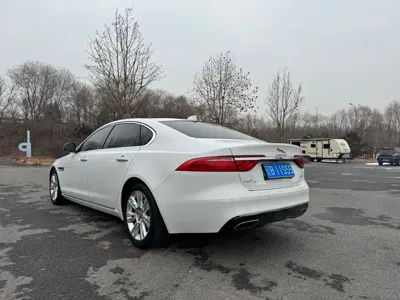 Jaguar XFL