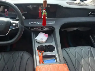 Roewe D7