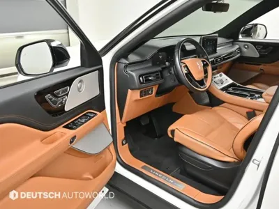 Lincoln Aviator