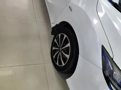 Honda Greiz