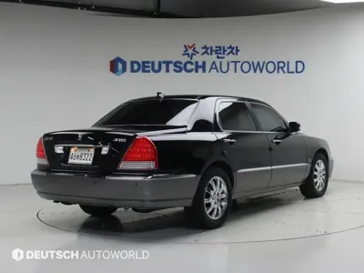 Hyundai Equus