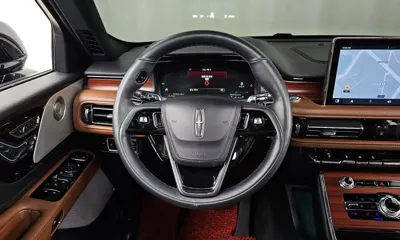 Lincoln Aviator