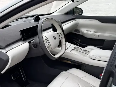Nio ET7