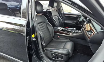 Genesis EQ900