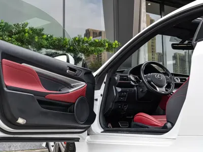 Lexus RC