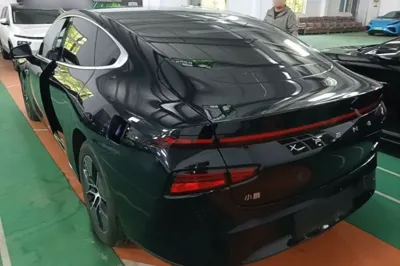 Xpeng P7
