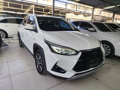 Toyota YARiS L Zhi Xuan
