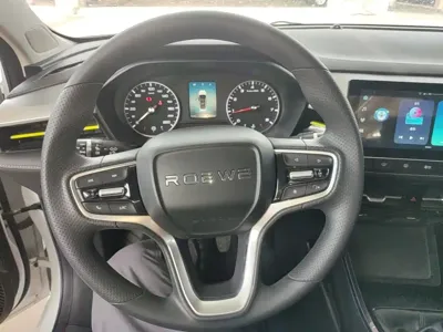 Roewe i5
