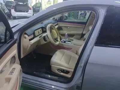 AITO AITO M5