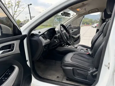 Roewe ei5