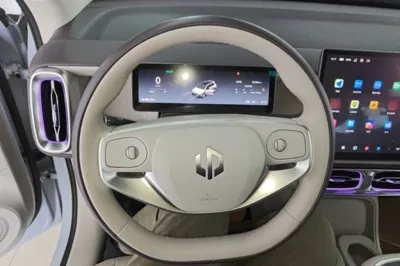 Leapmotor B10
