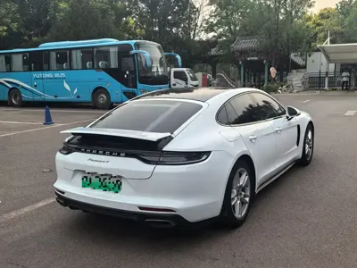 Porsche Panamera Hybrid