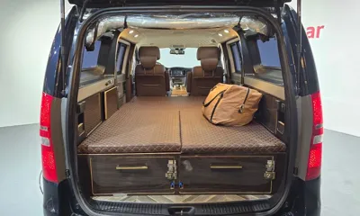 Hyundai Starex