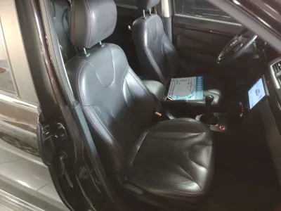 Dongfeng Fengon 370