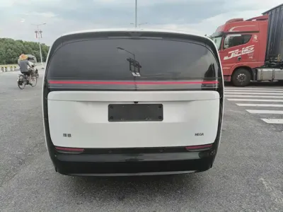 Li Auto Li MEGA