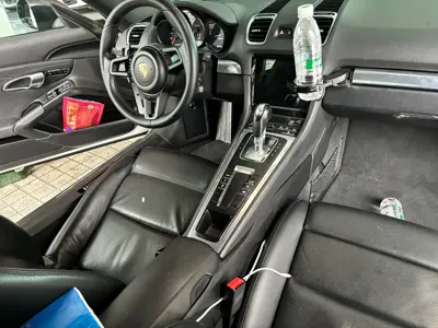 Porsche Cayman