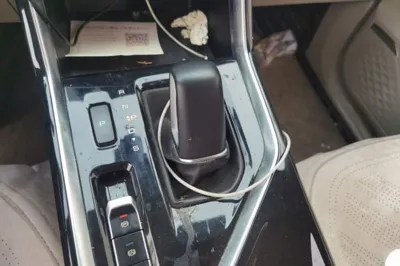 Wuling Asta