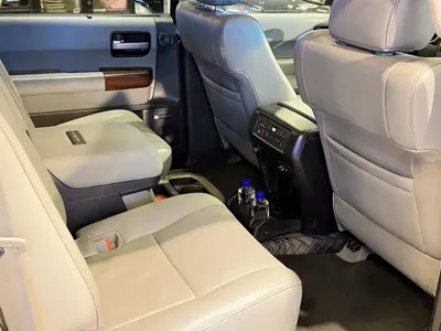 Toyota Sequoia