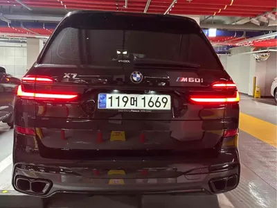 BMW X7
