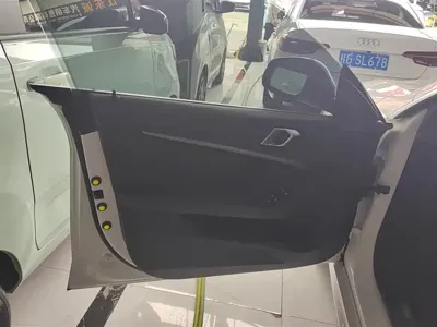 BMW 2 Series (Import)