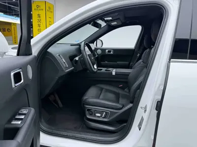 Li Auto Li L7