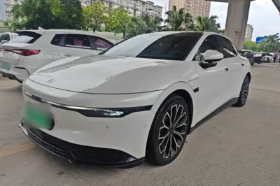 Zeekr 007