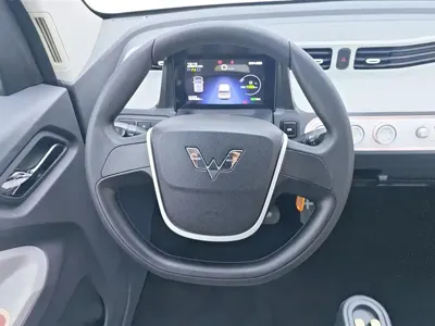 Wuling MINIEV