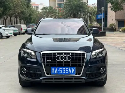 Audi Q5 (Import)