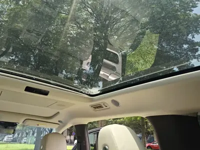 Li Auto Li MEGA