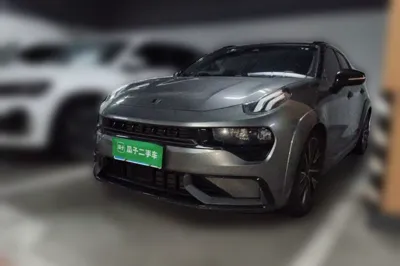 Lynk & Co 02 Hatchback