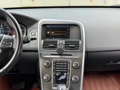 Volvo XC60 (Import)