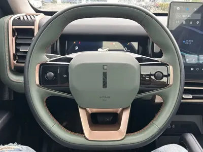 iCAR iCAR 03